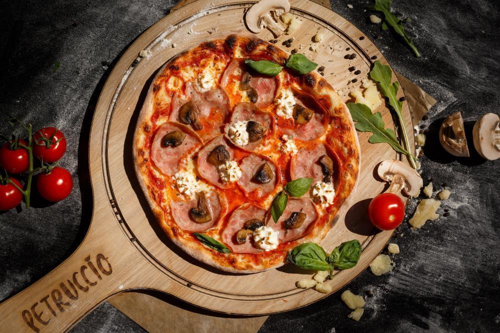 pizza con carne